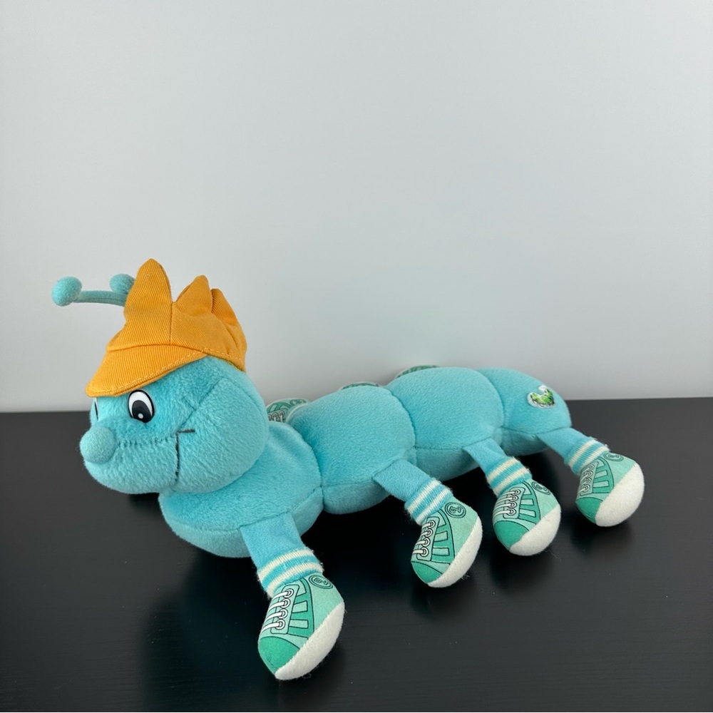 Vintage 1998 Commonwealth Lots-A-Lots-A-Leggggggs Blue Caterpillar 11” Plush